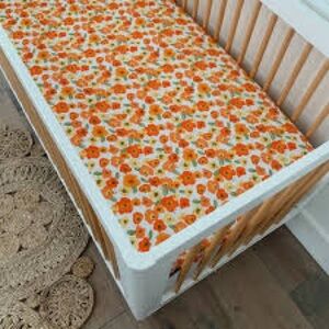 Poppies crib sheet